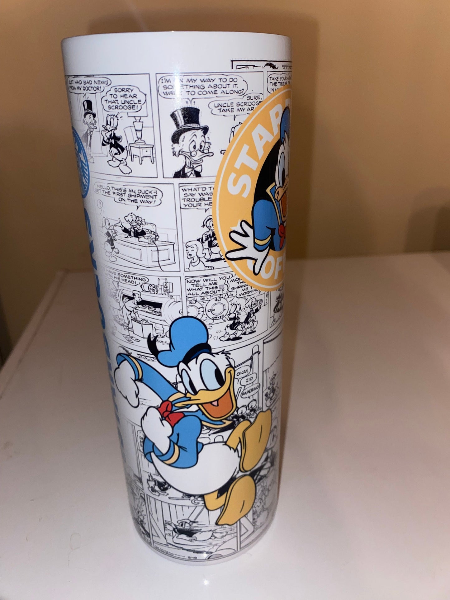 Donald Duck tumbler